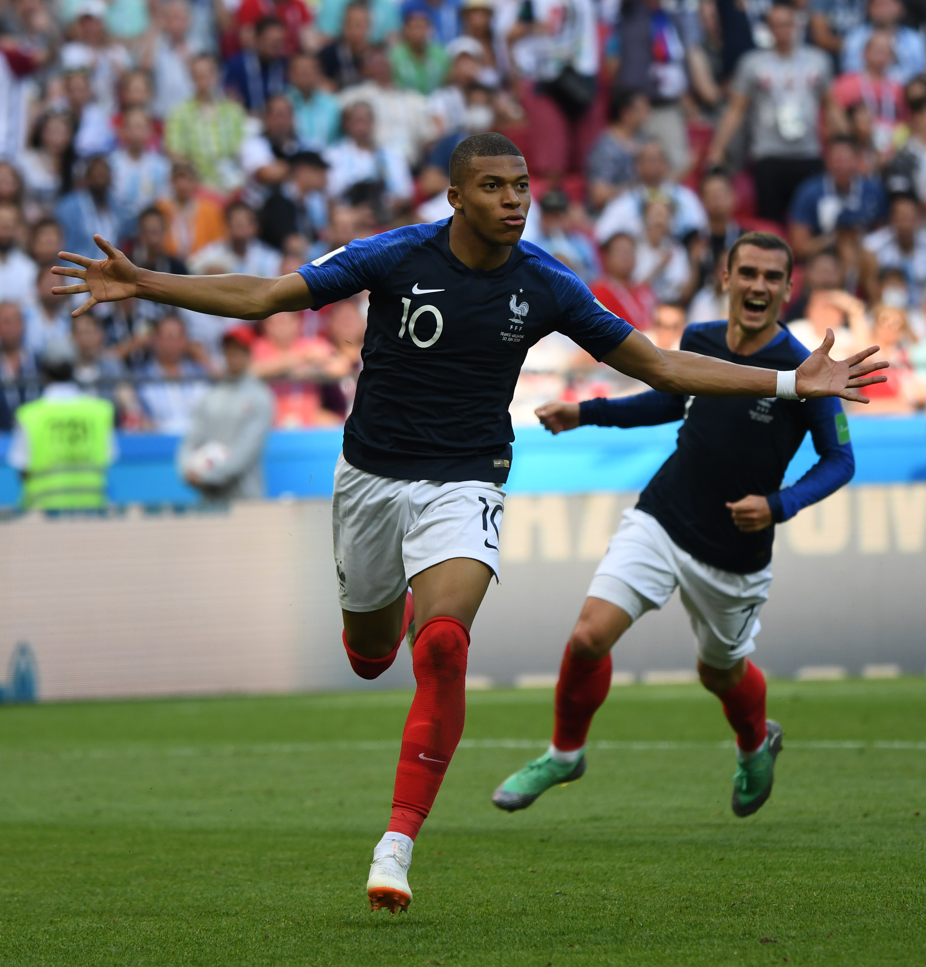 欧冠单赛季前5轮最差成绩TOP10：本赛季的贾府0分净负15球第4（欧冠单季前五轮最差战绩TOP10：贾府本赛季五战皆负0分、净负15球居第4）