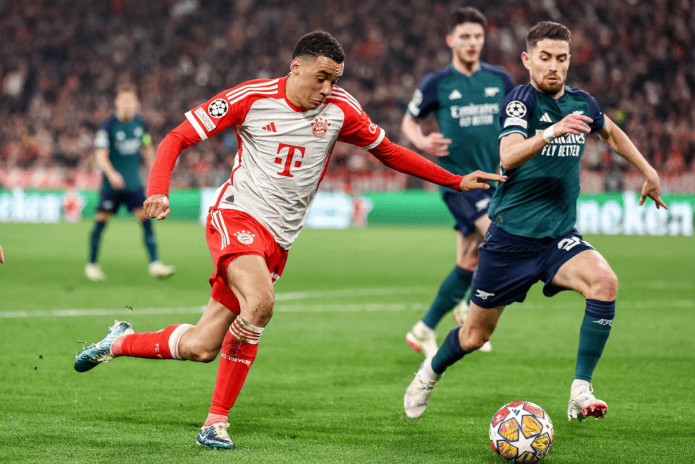 阿森纳传奇蒂埃里-亨利被评为全球第三性感的光头男士（阿森纳名宿蒂埃里·亨利荣登全球性感光头榜第三位）