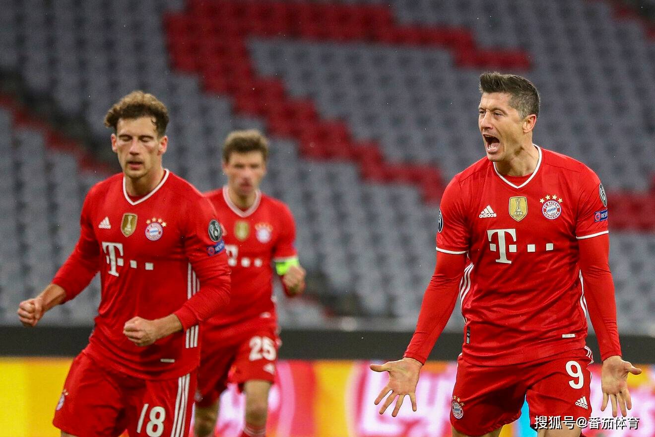 26岁姆巴佩获评10分+MVP：无敌一条龙+飙2世界波,现场视角太牛了（26岁姆巴佩10分满分当选MVP：无解一条龙+连轰两记世界波，现场视角炸裂）