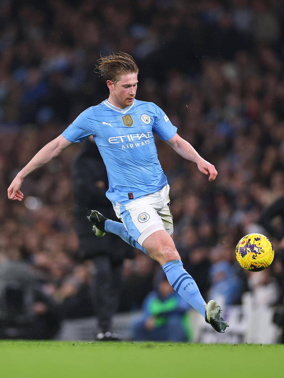 TA分析埃永被豪门关注原因：他拥有超强的门前嗅觉，技术全面（豪门缘何看上埃永？门前嗅觉顶级，技术面面俱到）