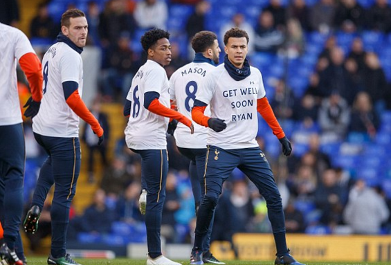 英超俱乐部今夏售出榜：切尔西1.292亿镑第一，红军紧随其后（英超今夏球员出售榜：切尔西以1.292亿英镑居首，红军紧追其后）